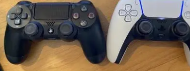 索尼可能会在本月晚些时候推出带有额外DualSense控制器的新PlayStation5套装