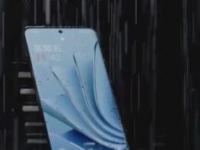 OnePlusAce2Pro是世界上第一款屏幕在雨天也能正常工作的智能手机而iPhone14Pro却开始出现故障