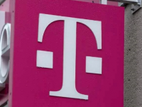 TMobile 首席执行官 Sievert 表示他可能会考虑收购这家无线运营商