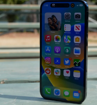 苹果可能正在开发一款侧面有第二个触摸屏的iPhone