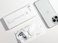 带USBC的iPhone15可以使用适配器连接Lightning配件吗