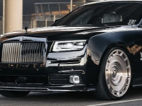 UrbanAutomotive在SEMA上用碳纤维套件超越路虎揽胜和劳斯莱斯