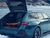 2024年BMW5系旅行车以汽油和电动两种形式亮相